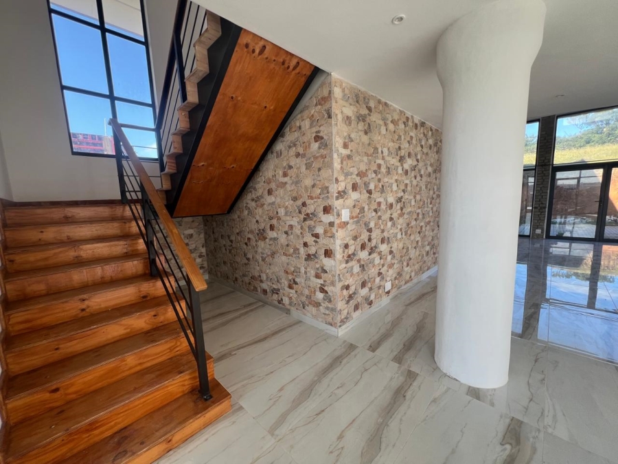 5 Bedroom Property for Sale in Royalston Residential Estate and Wildlife Reserve Eastern Cape